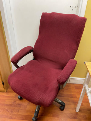 Red Office Chair used - Silla roja  de oficina usada